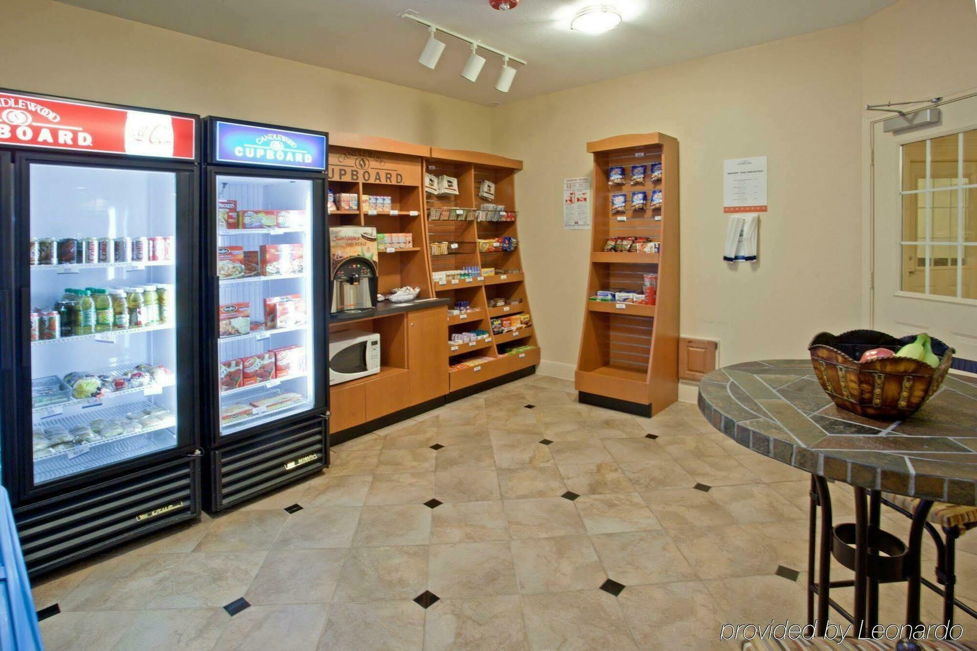 Candlewood Suites - Texas City By Ihg Зручності фото